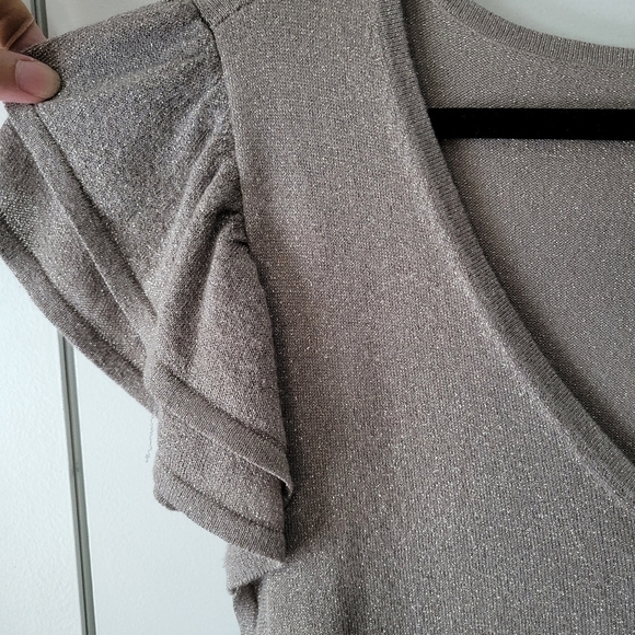 Express Design Studio sparkly ruffle sweater - Picture 3 of 6